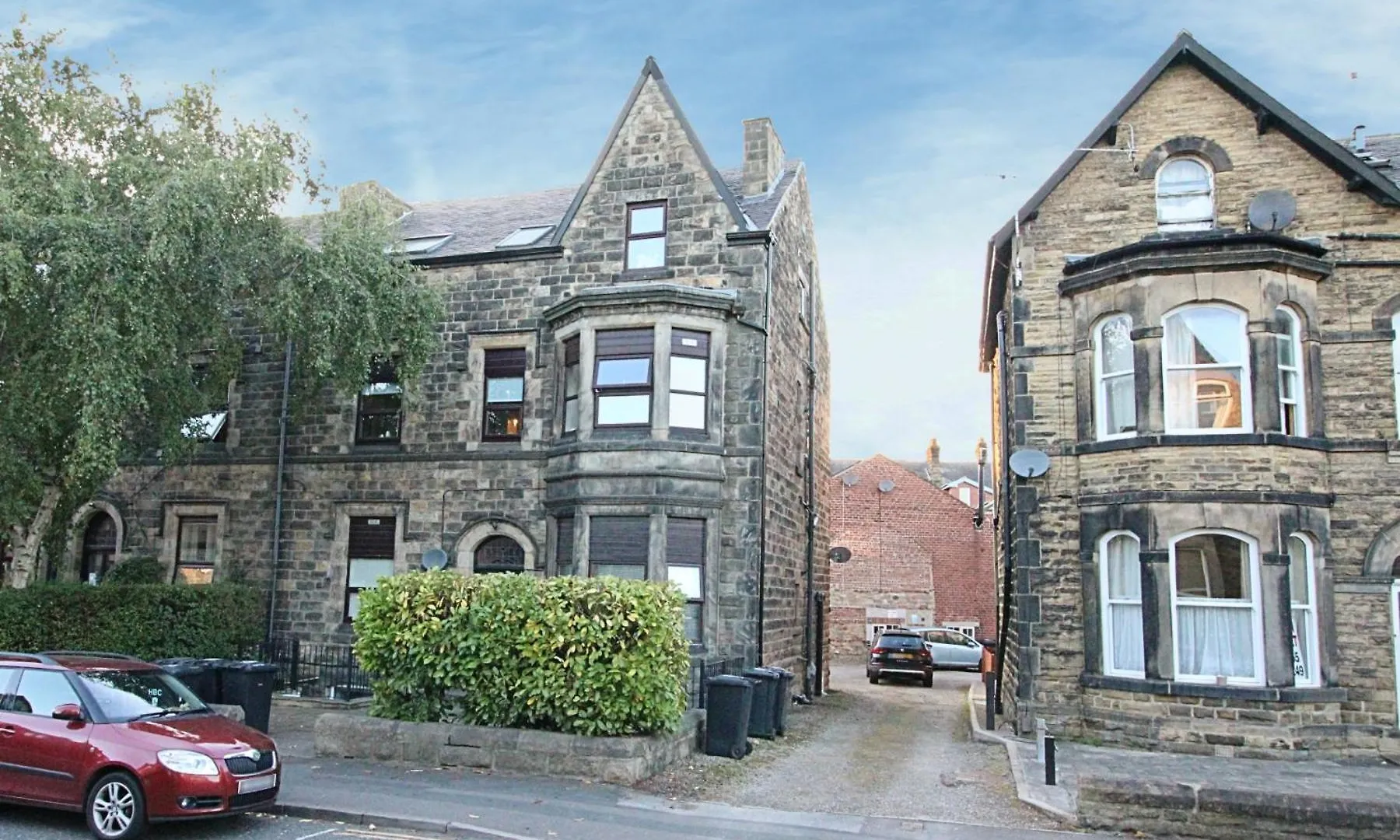 Modern Harrogate Centre Apartment