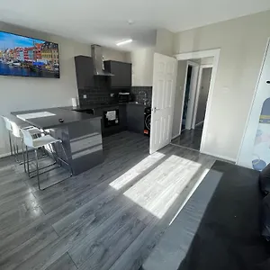 f-r-e-e-p-a-r-k-i-n-g-1-bedroom-apartment.hotelsin-chester.com/