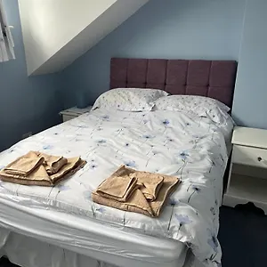  Homestay Second Floor Double En-suite